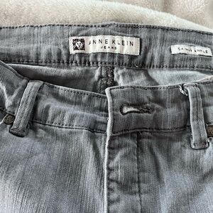 Anne Klein Missy Women's skinny ankle  Leg Jeans in Gray